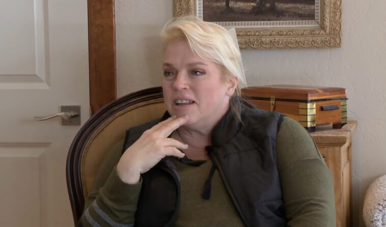 Sister Wives: Janelle Brown Warns Meri to Lawyer Up Before It’s Too Late