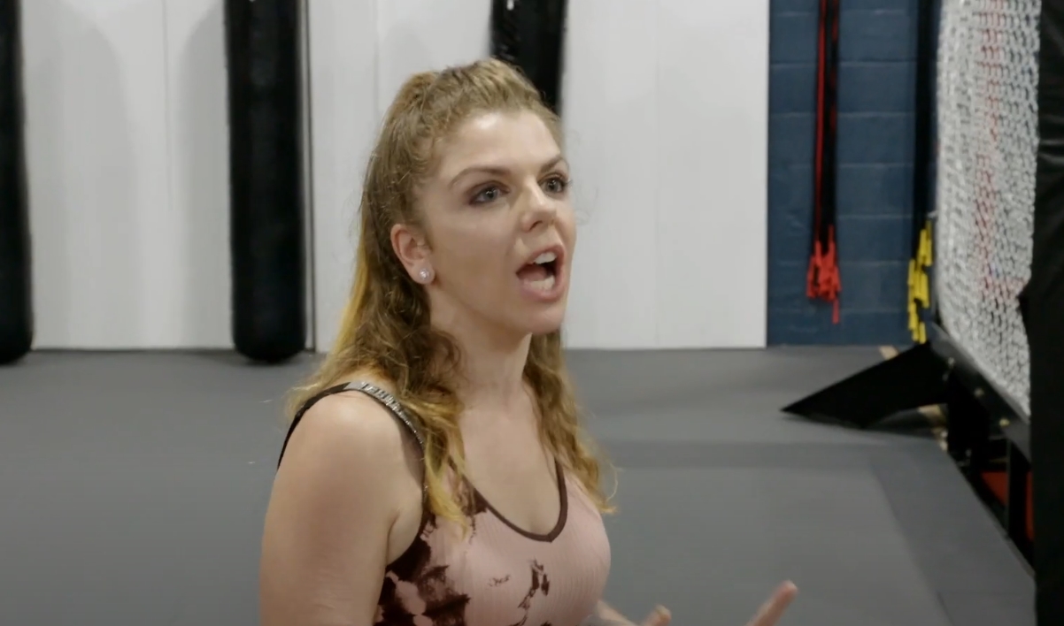 90 Day Fiancé: Ariela Weinberg’s Trust Issues and Biniyam’s Distant Behavior Spark Concern