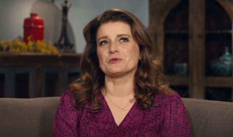 Sister Wives: Robyn Brown’s Secret $62K Doll Addiction Exposed!