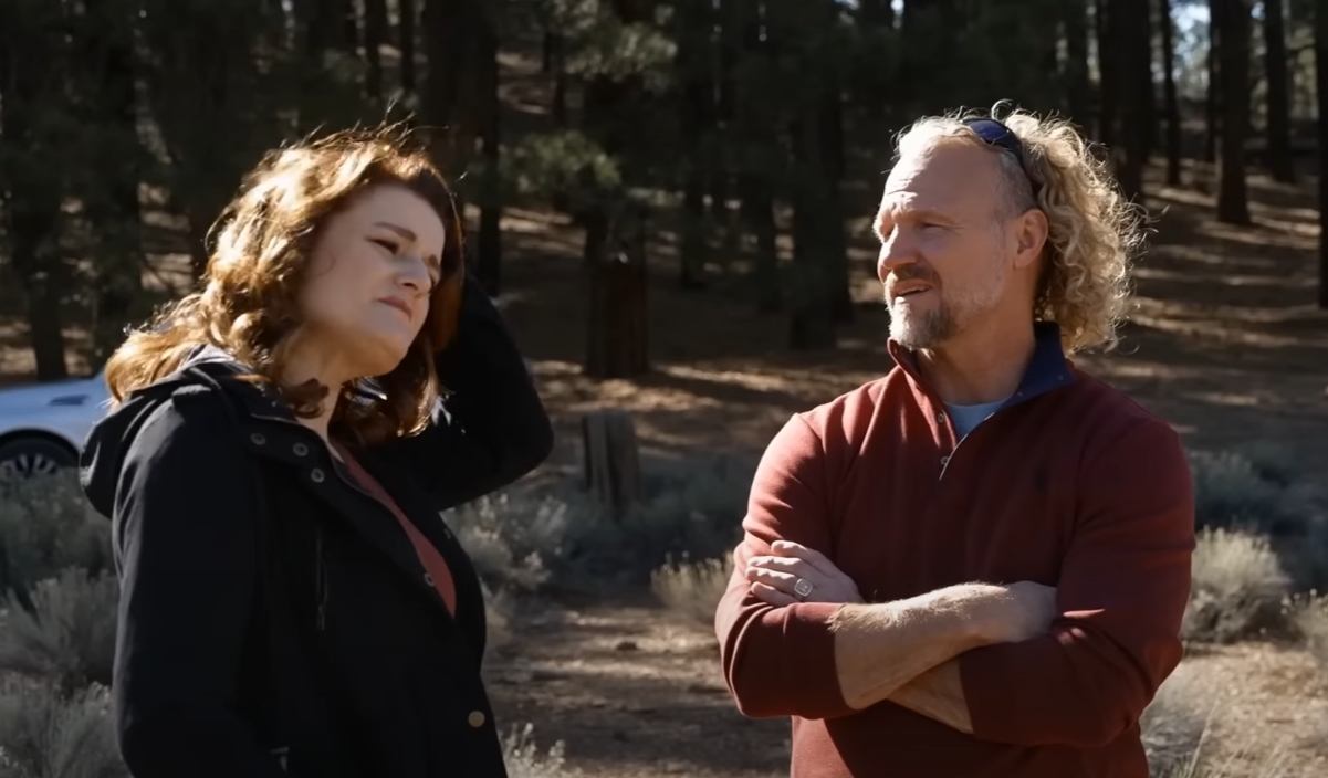 Sister Wives: Where Did the Family Fund Go? Fans Uncover Robyn Brown’s Etsy Addiction