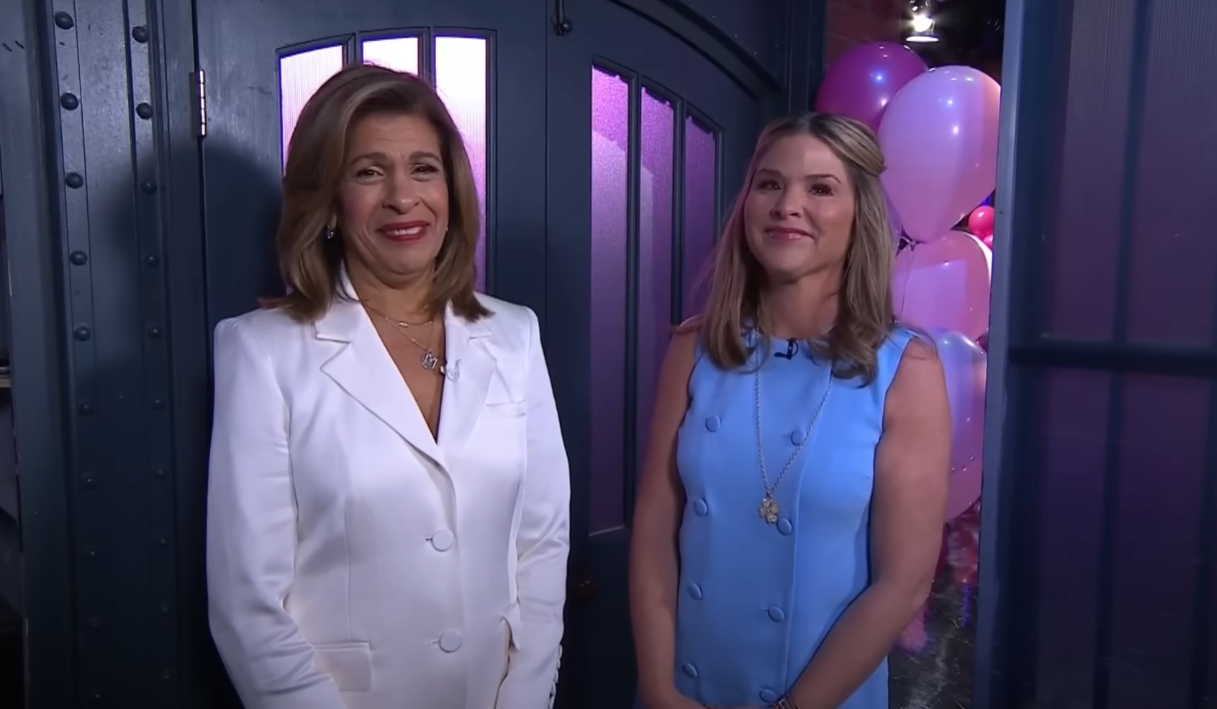 Hoda Kotb Breaks Down in Tears During New Podcast Season: "My Heart Broke"