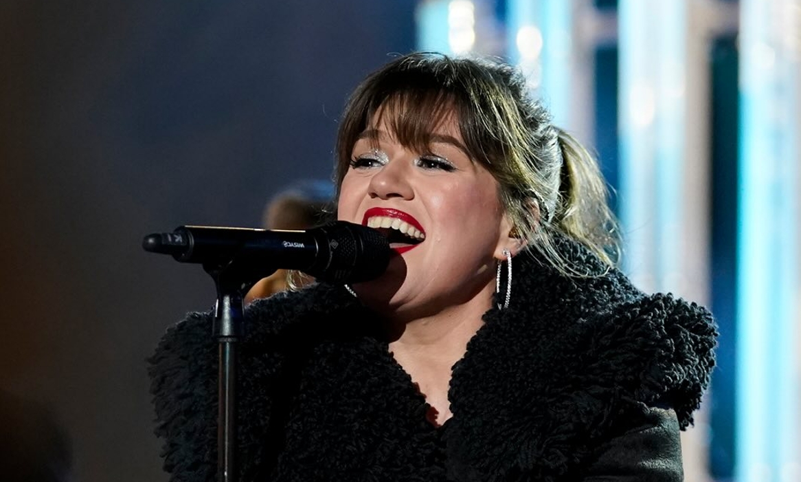 Kelly Clarkson’s Mysterious Absence Sparks Cancellation Fears: What’s Really Going On?