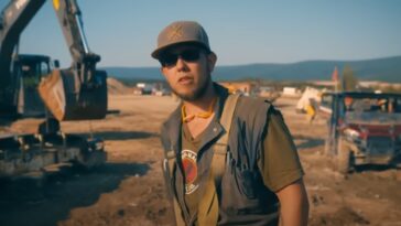 Gold Rush: Kevin Beets Goes All In as Tony Revives 85-Year-Old Dredge to Chase $5M Season Goal!