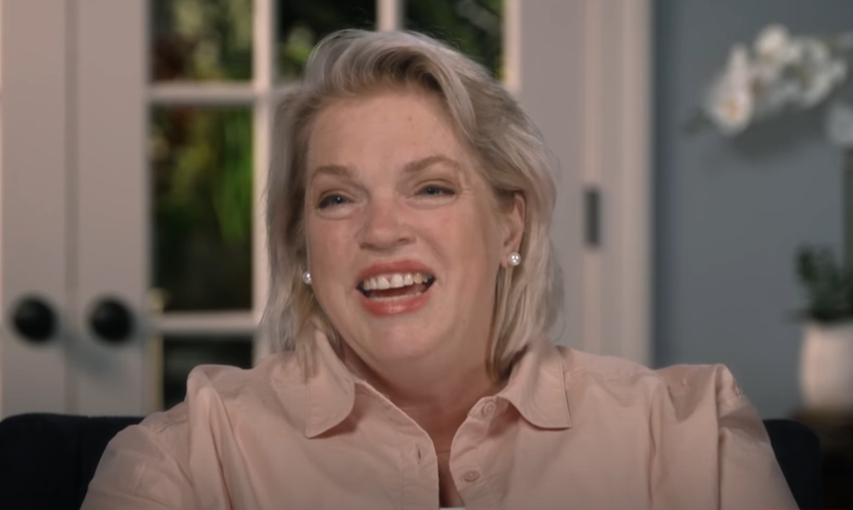 Sister Wives: Janelle Brown’s Blooming New Life in North Carolina